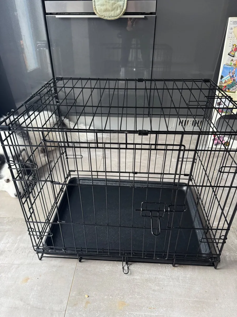 Dog crate