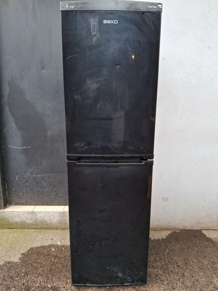 FRIDGE AND FREEZER - Image 4