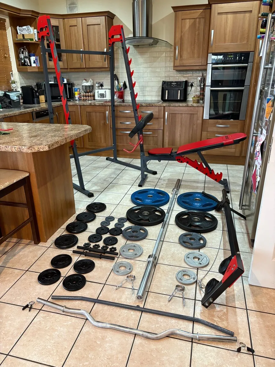 PERFECT ALL IN 1 GYM WEIGHTLIFTING SET UP BUNDLE!! - Image 1