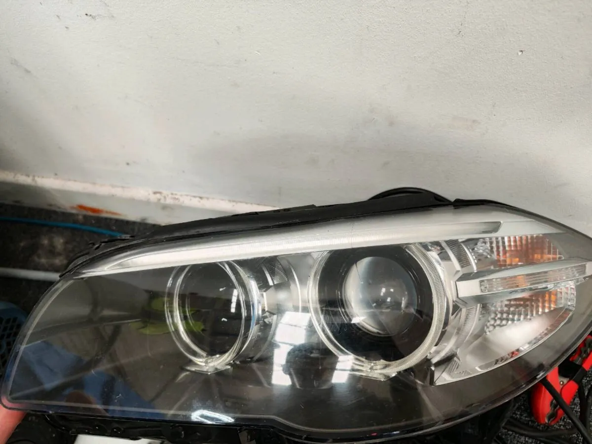 BMW F10 adaptive headlight - Image 2