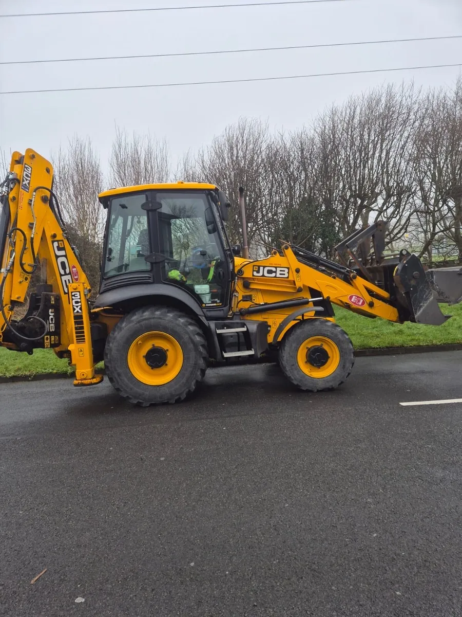 Looking for experienced driver for 3cx jcb