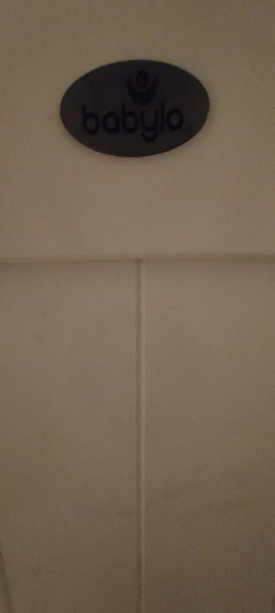 Baby cot for sale - Image 3