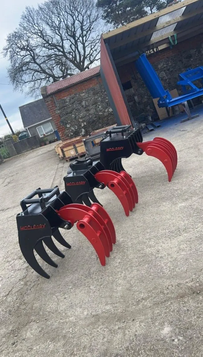 Hardox Hydraulic Grabs - Image 2