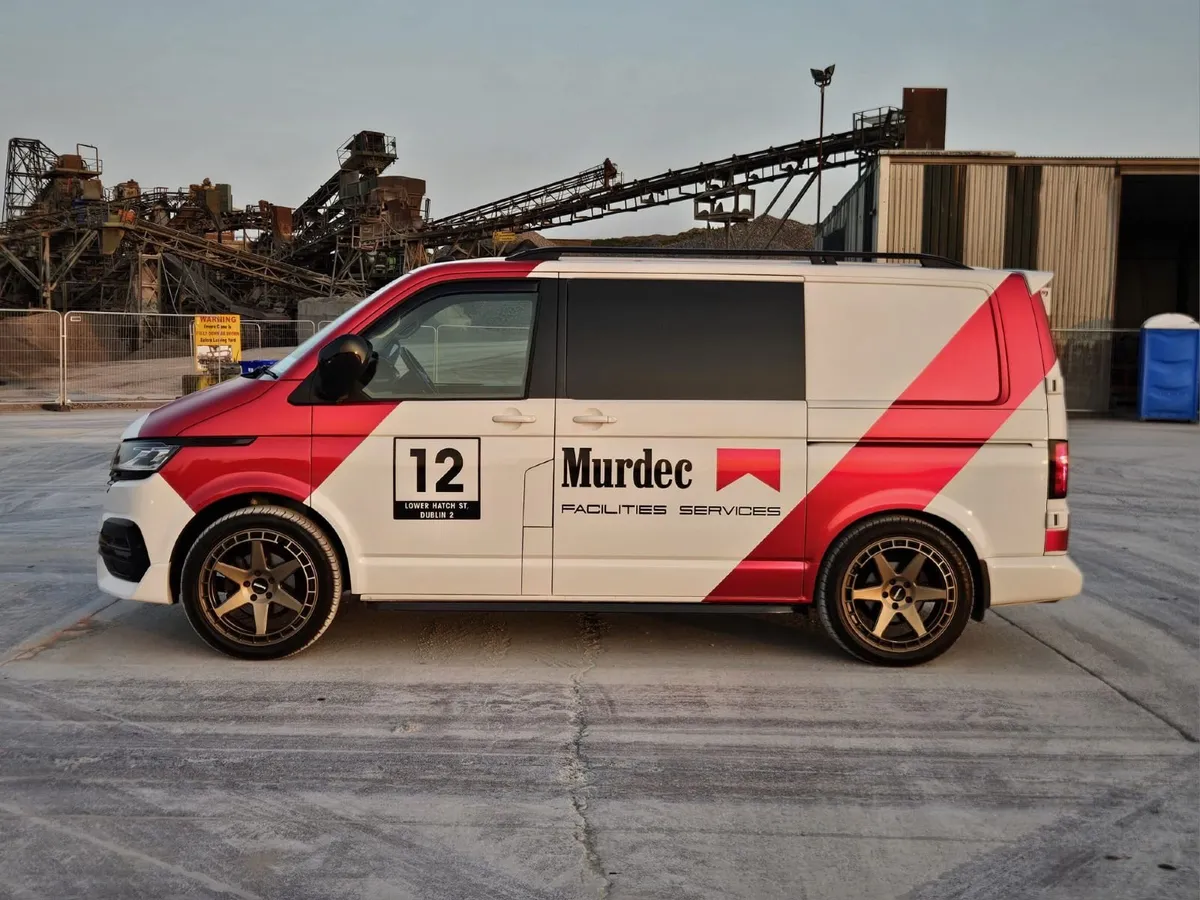 Volkswagen Transporter 2020 - Image 2