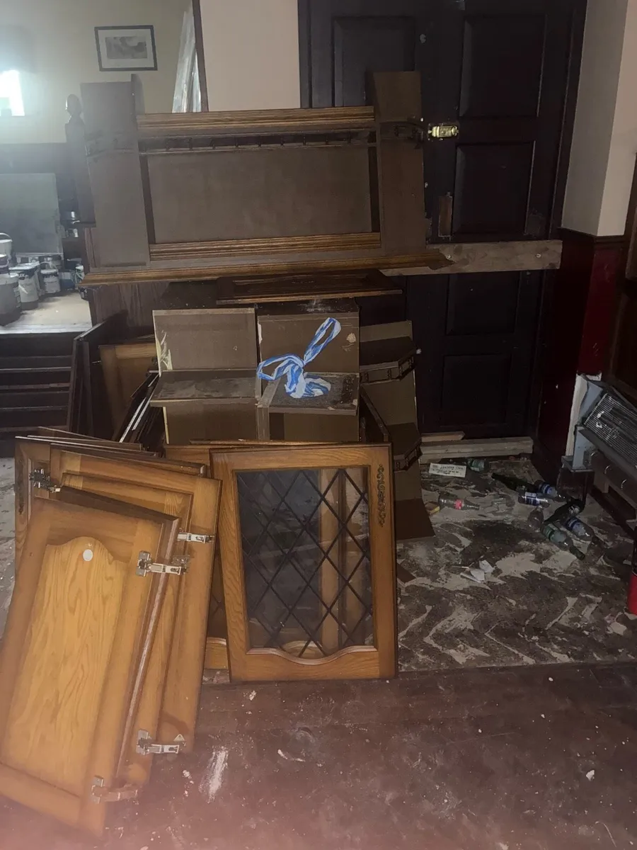 Solid oak kitchen - Image 3