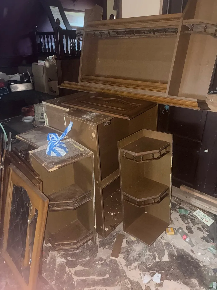 Solid oak kitchen - Image 1