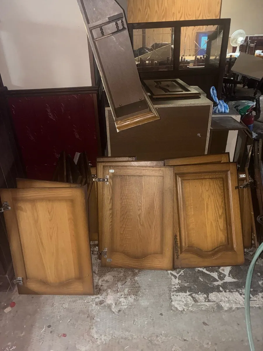 Solid oak kitchen - Image 2