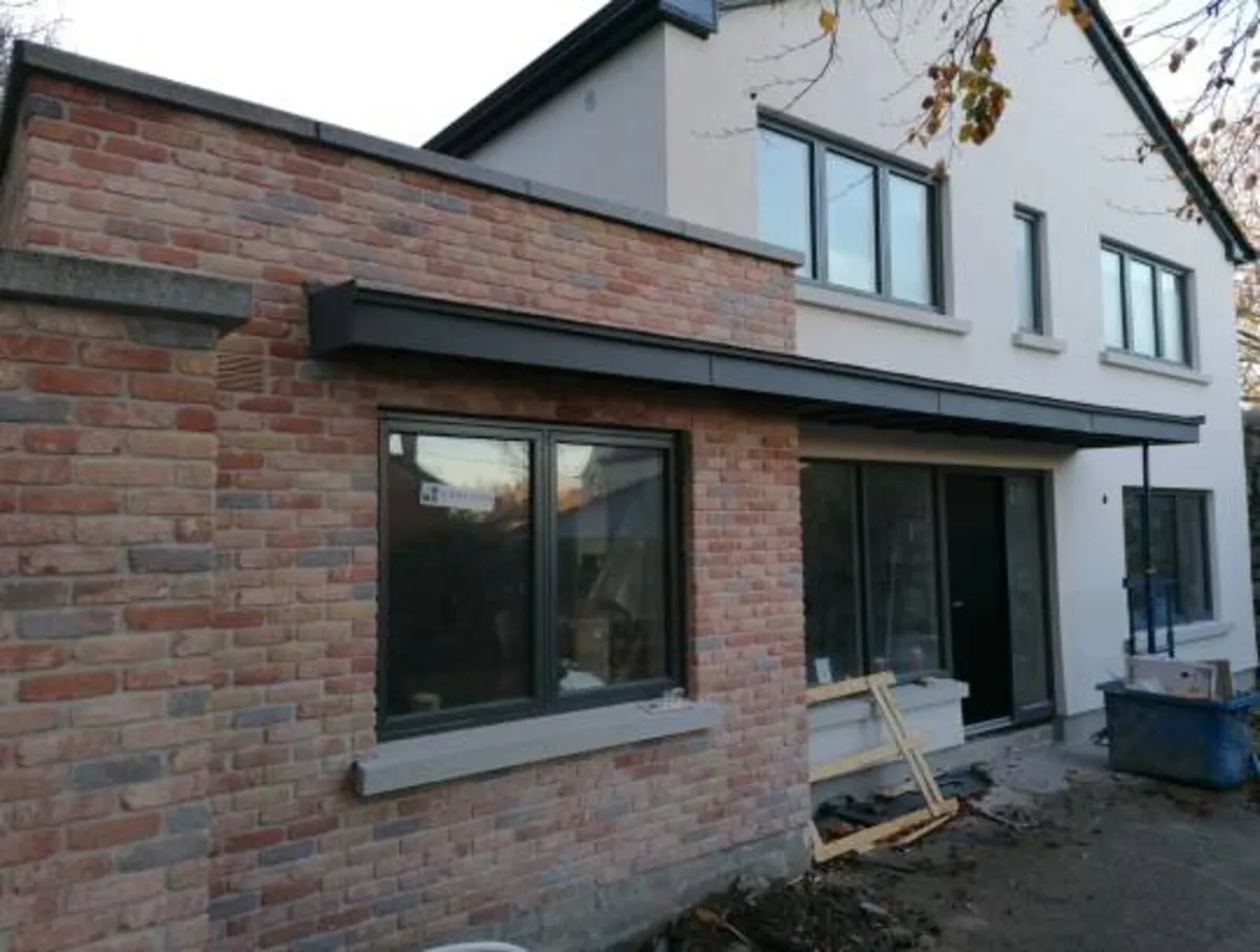 Bricklaying contractor available - Image 4