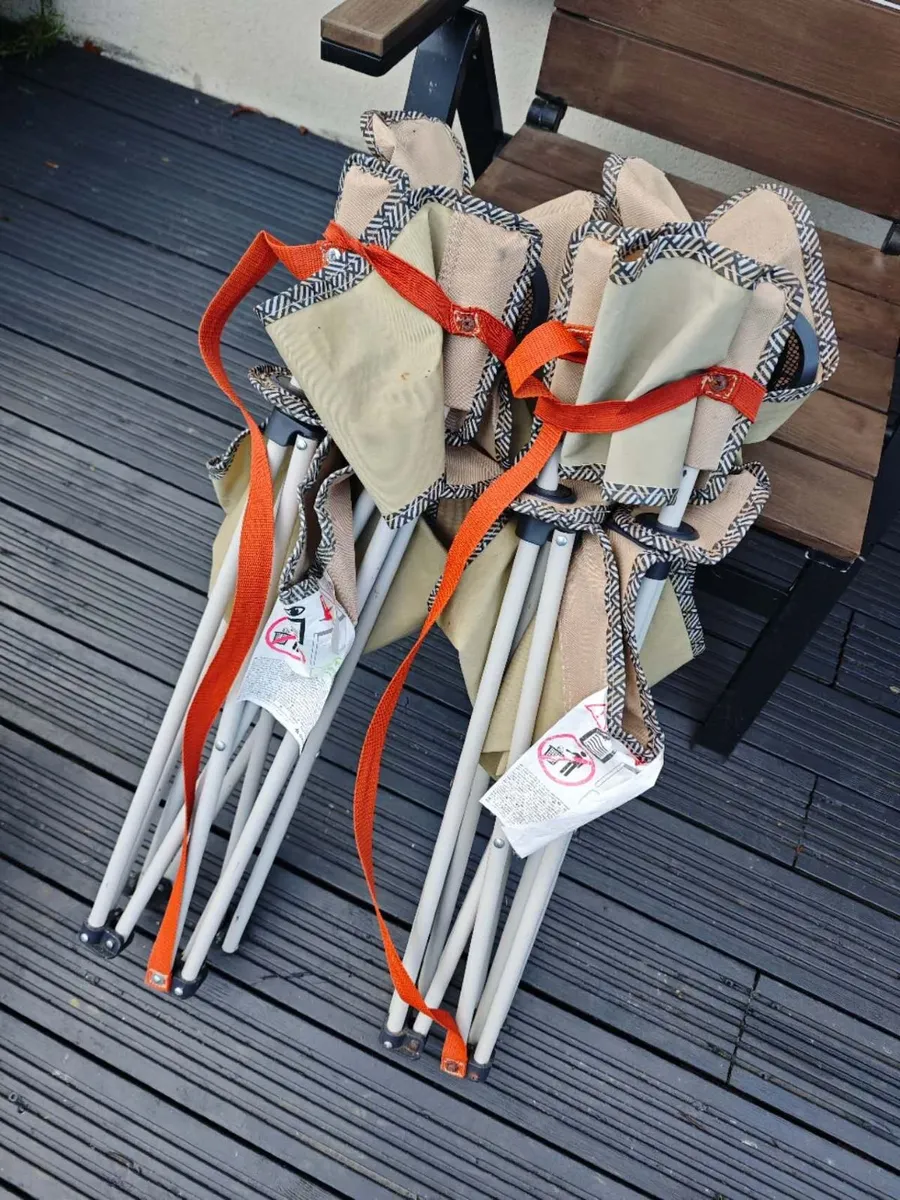 Camping gear, 2 chairs 1 desk 1 stove and dishes - Image 4