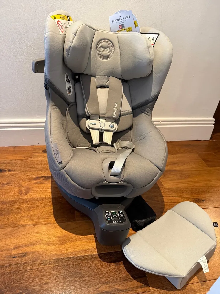Cybex Sirona Car seat - Image 3