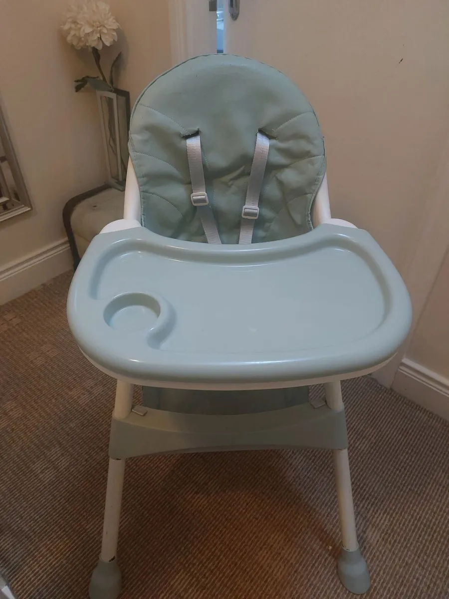 High chair - Image 2