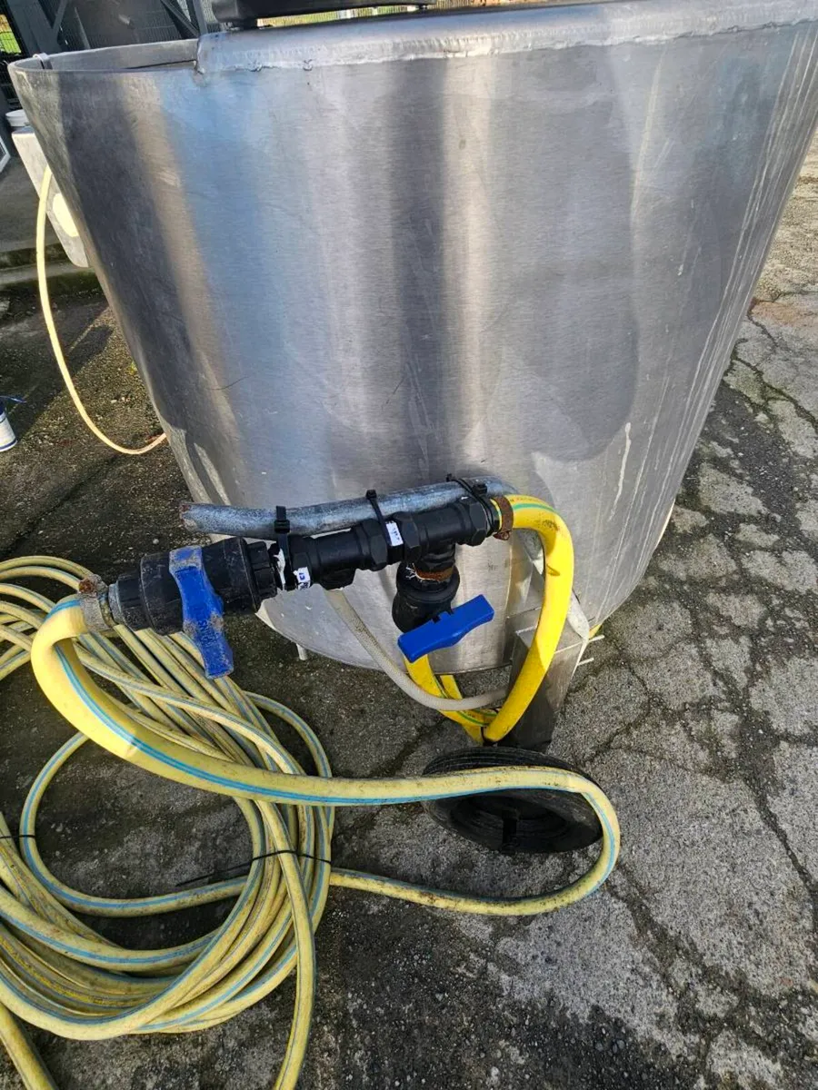 Milk feeder - Image 3