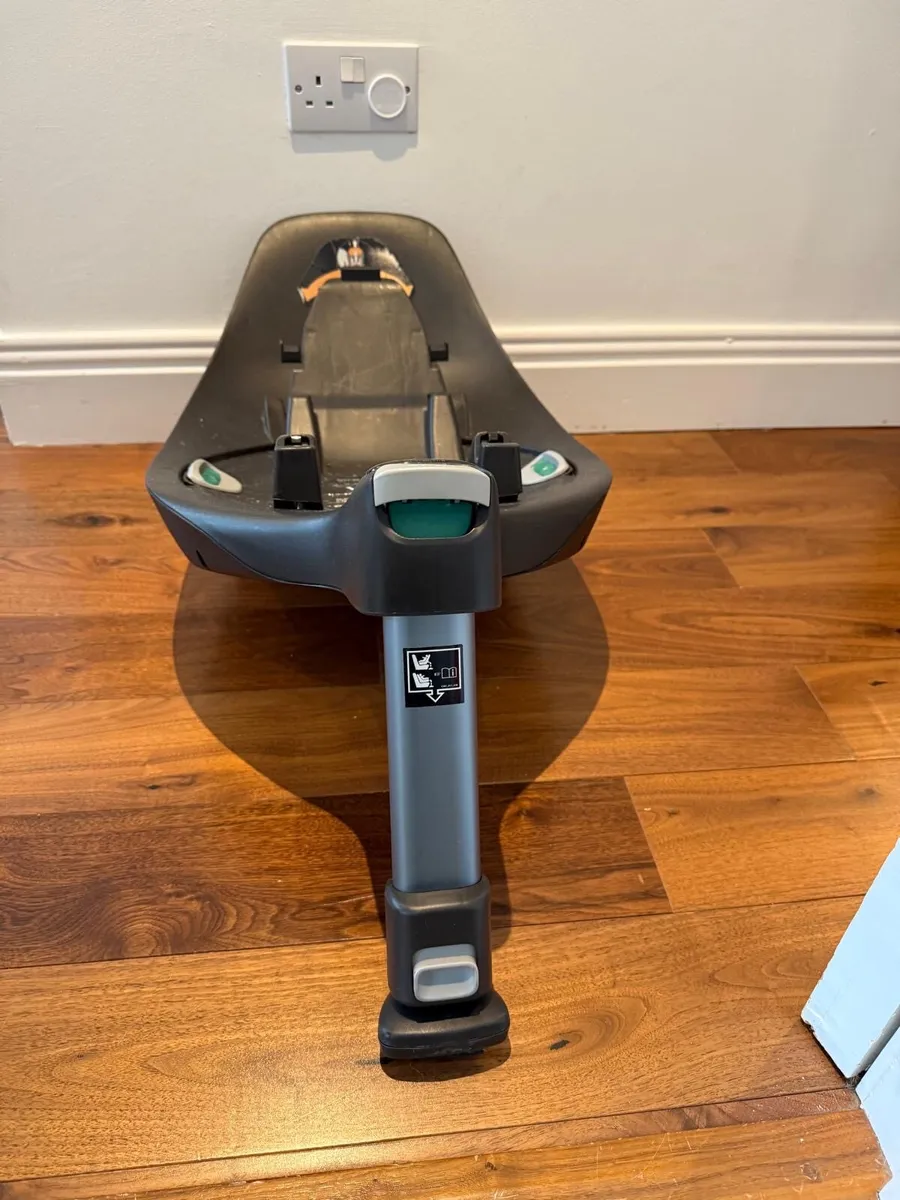 Cybex cloud z car seat - Image 1