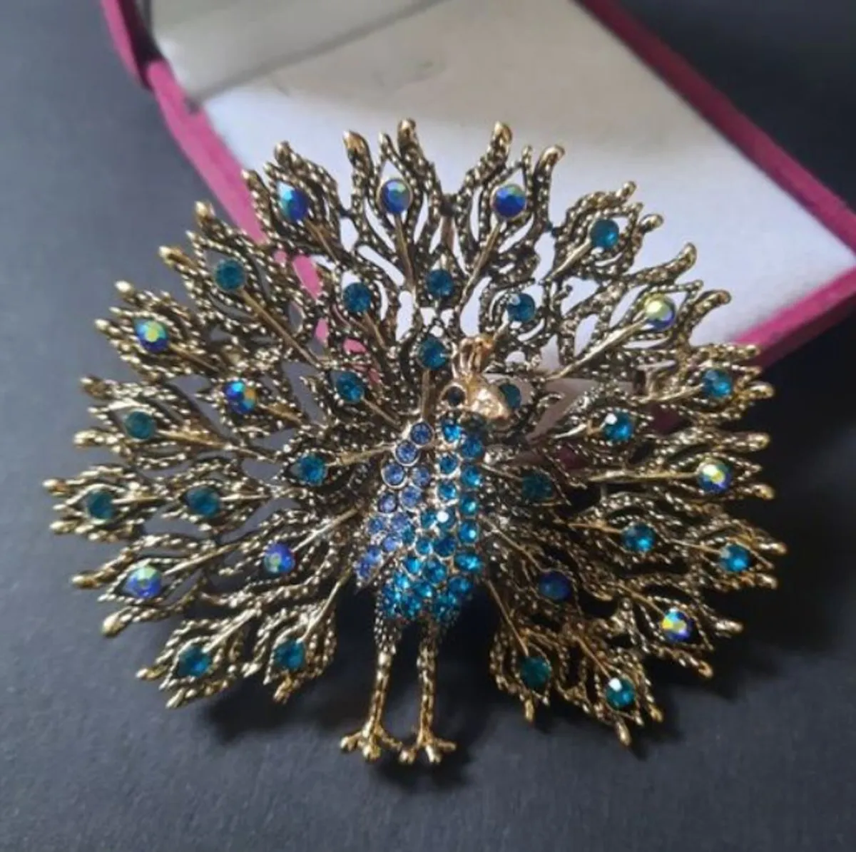 Large Peacock Brooch Crystal Rhinestone Bird - Image 4