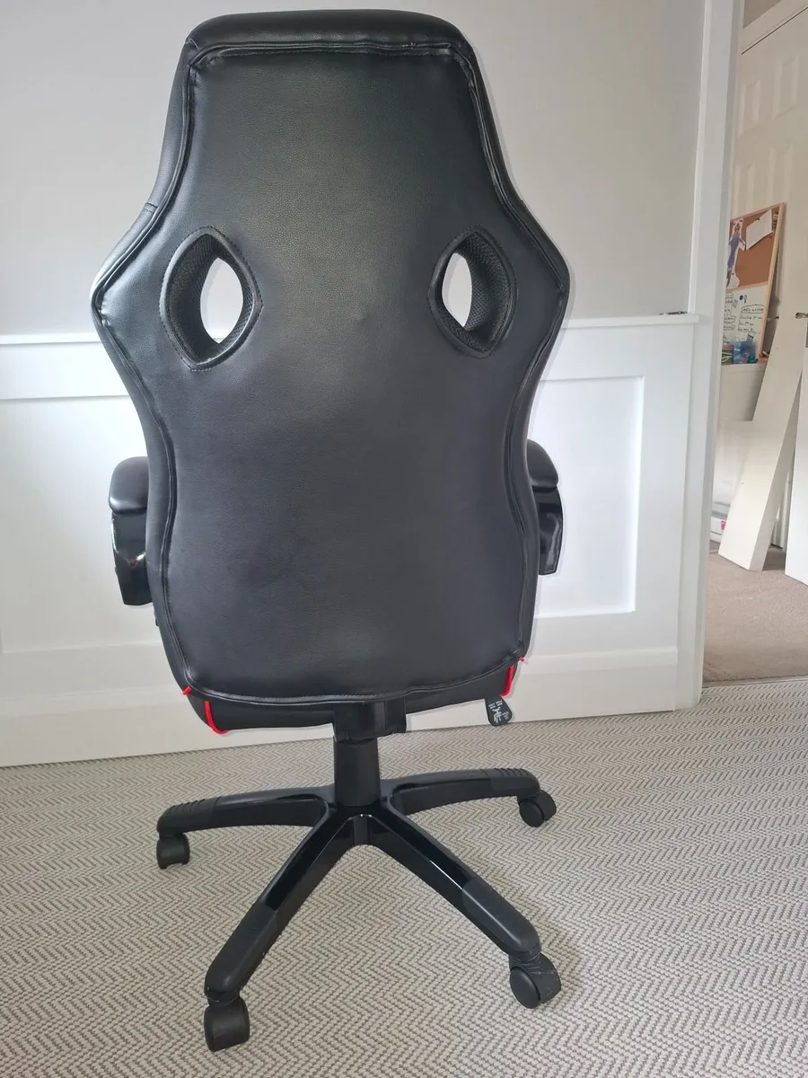 Gaming Chair X Rocker - Image 3