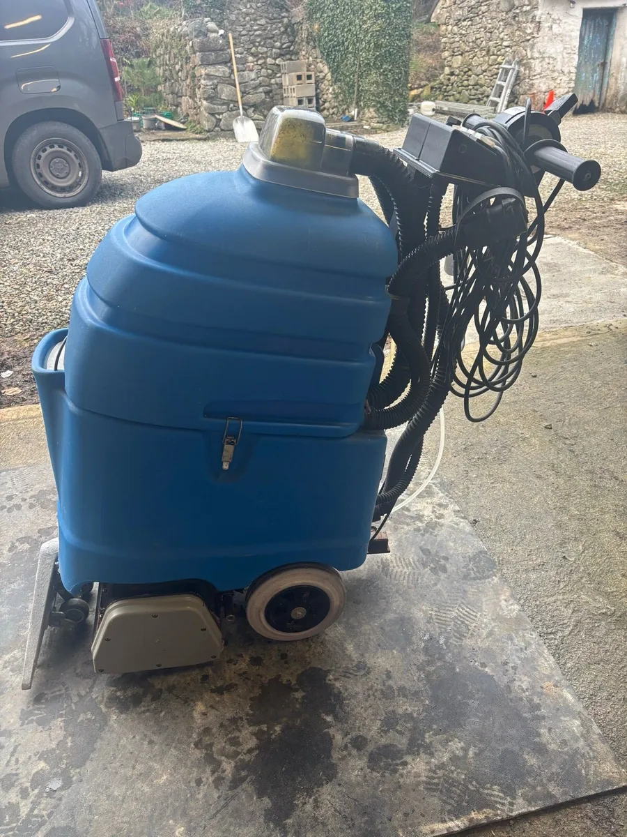 Santoemma Charis Carpet Cleaner - Image 2