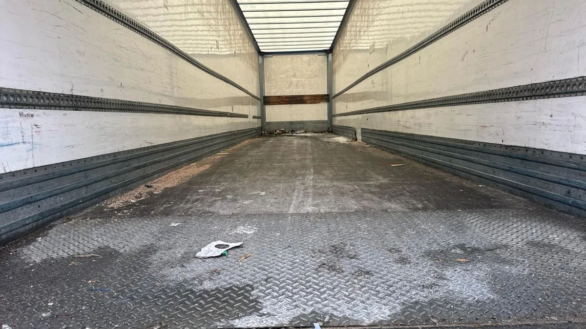 2016 Tiger Box Van - Choice of 2 - Image 4