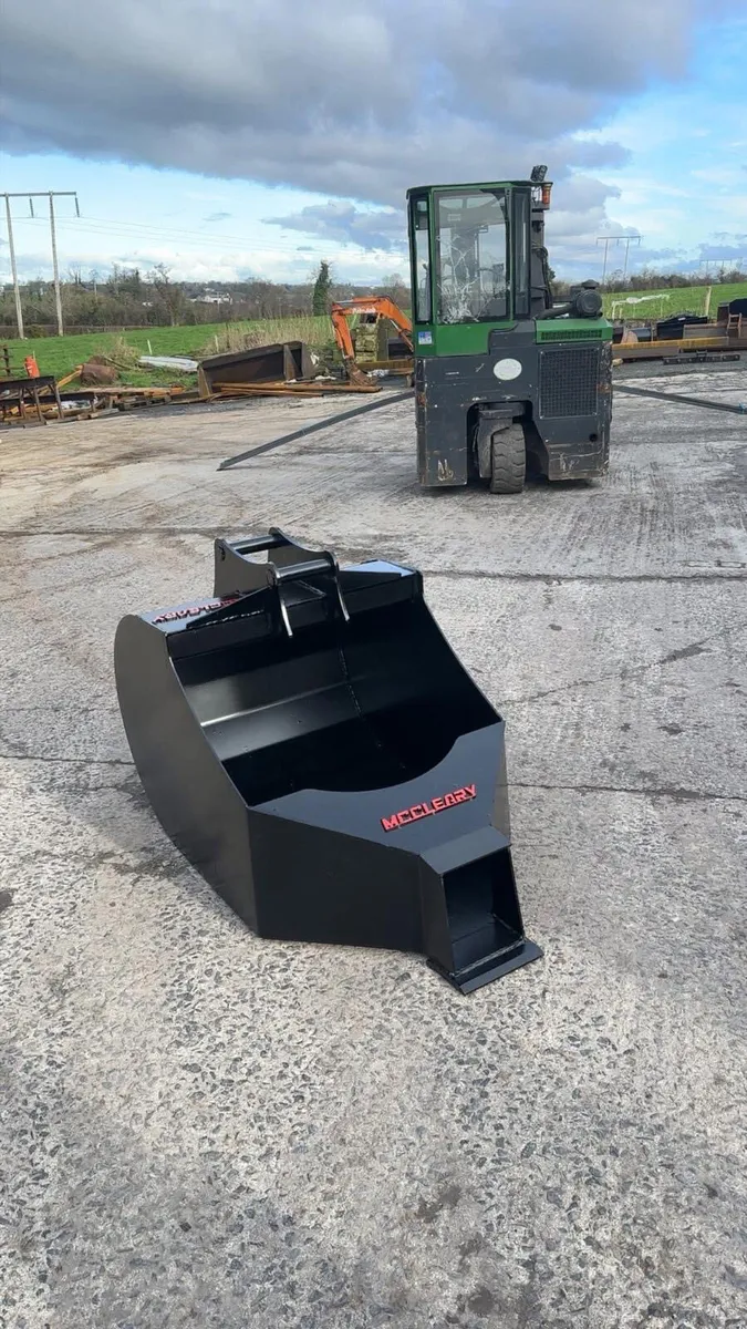 Concrete Buckets - Image 1