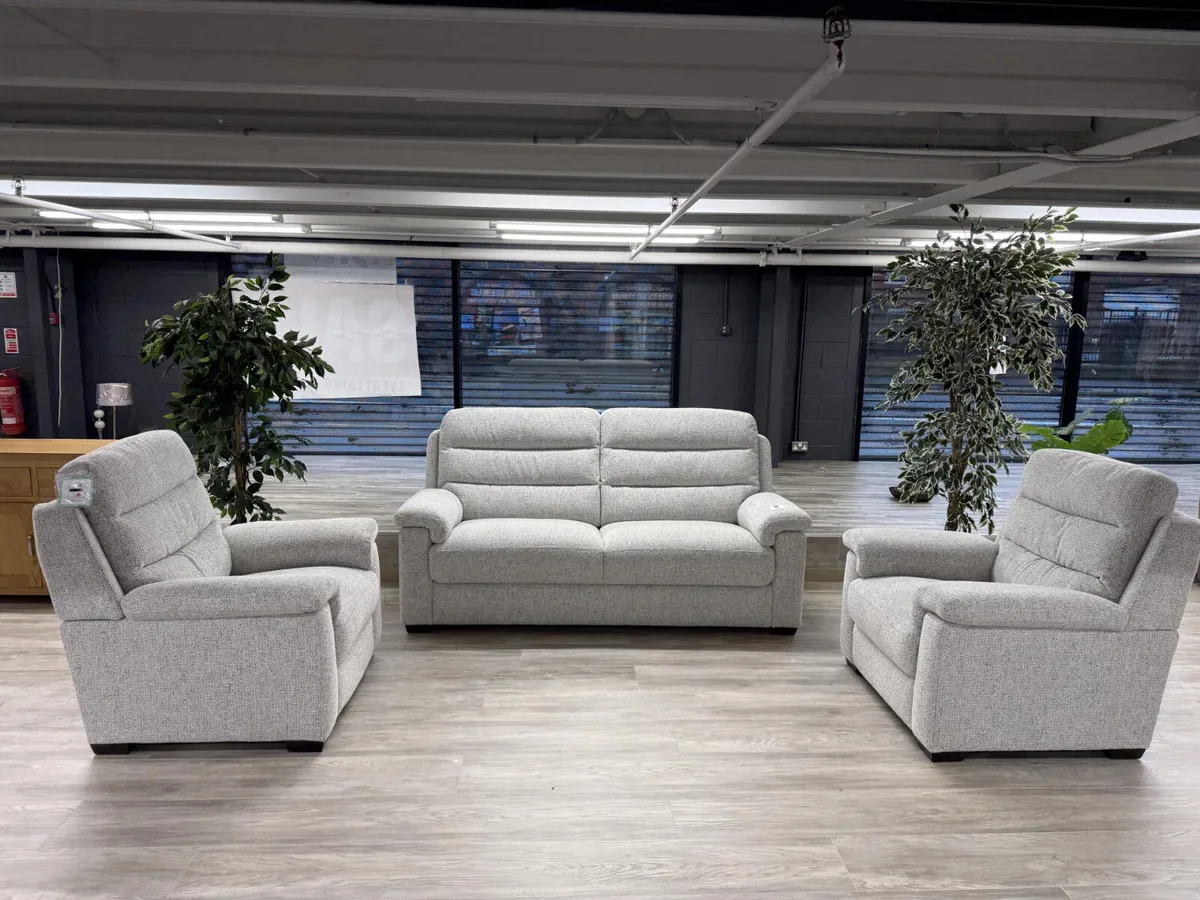 Interior Furniture Auction **Bidding Now Live** - Image 4