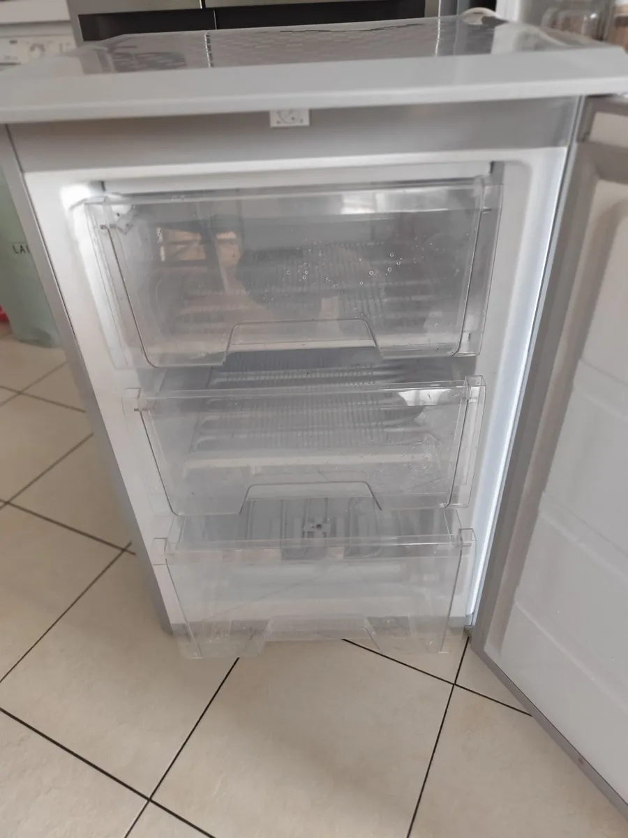 Freezer - Image 4