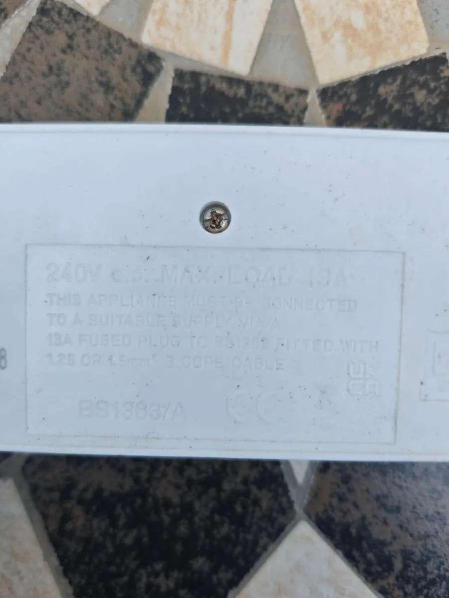 10+Metres  Camping Electric Hook Up Cable - Image 4