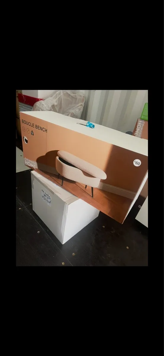 Bouclé Storage Bench. Brand new in box. €30 - Image 2
