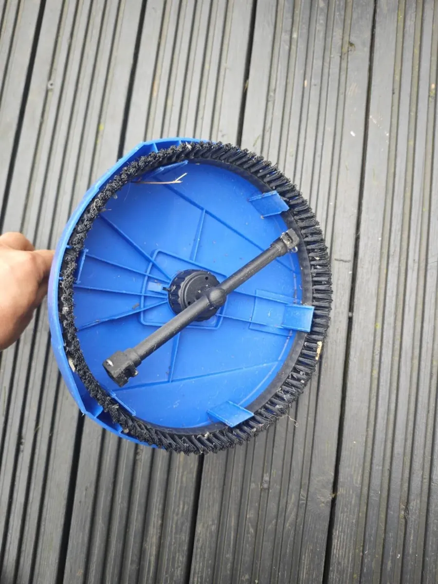 used skate board for kid - Image 4