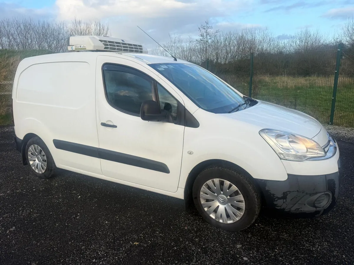 CITROEN BERLINGO 1.6HDI NEW CVRT&TAX 2015 3 seats - Image 1