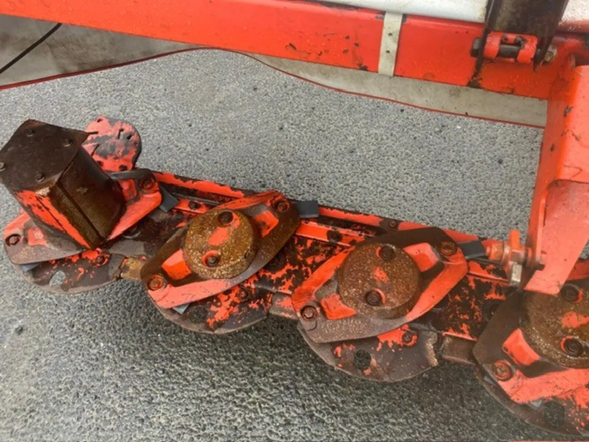 2020 Kuhn GMD 280 Disc Mower 25429 - Image 3