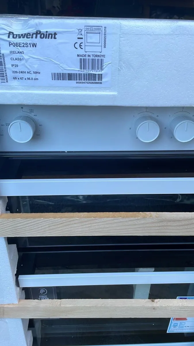 Brand New Oven for Sale - Image 3