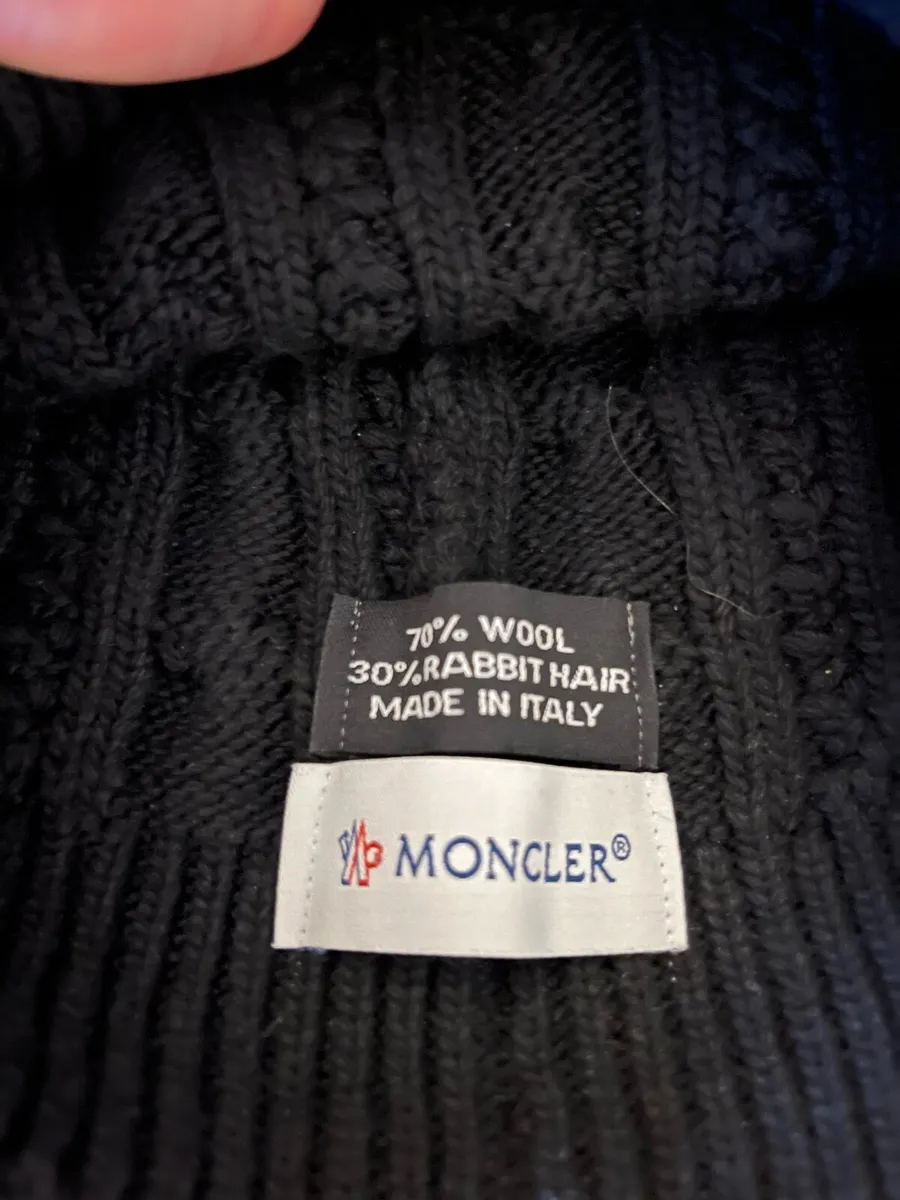 Moncler Women’s Hat - Image 3