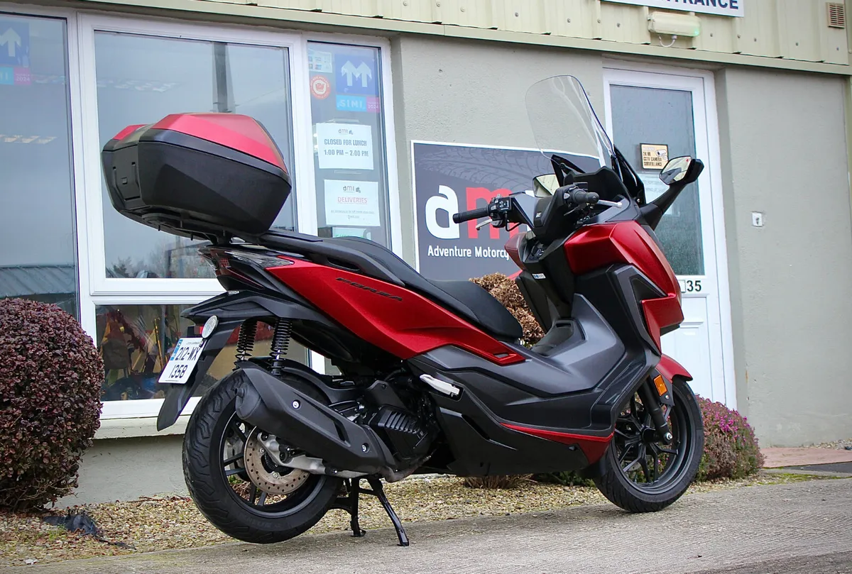 Honda  Forza 125 - Image 3