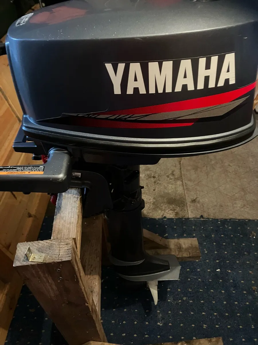 5 HP  2 Stroke L/S outboard - Image 3