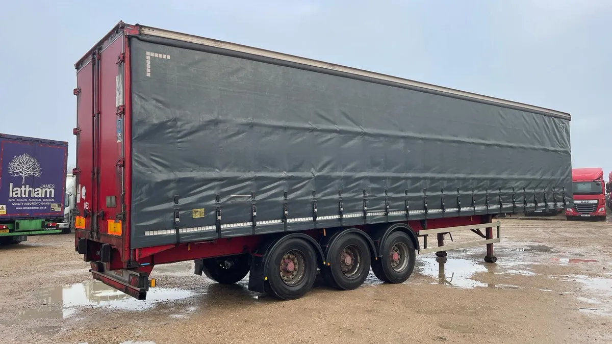 2006 Montracon Curtainside - Image 3