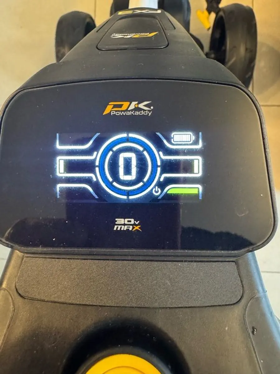 Powakaddy Fx3 Extended battery used 5 times - Image 2