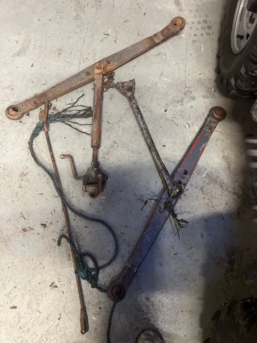 Massey Ferguson 35 job lot. - Image 3