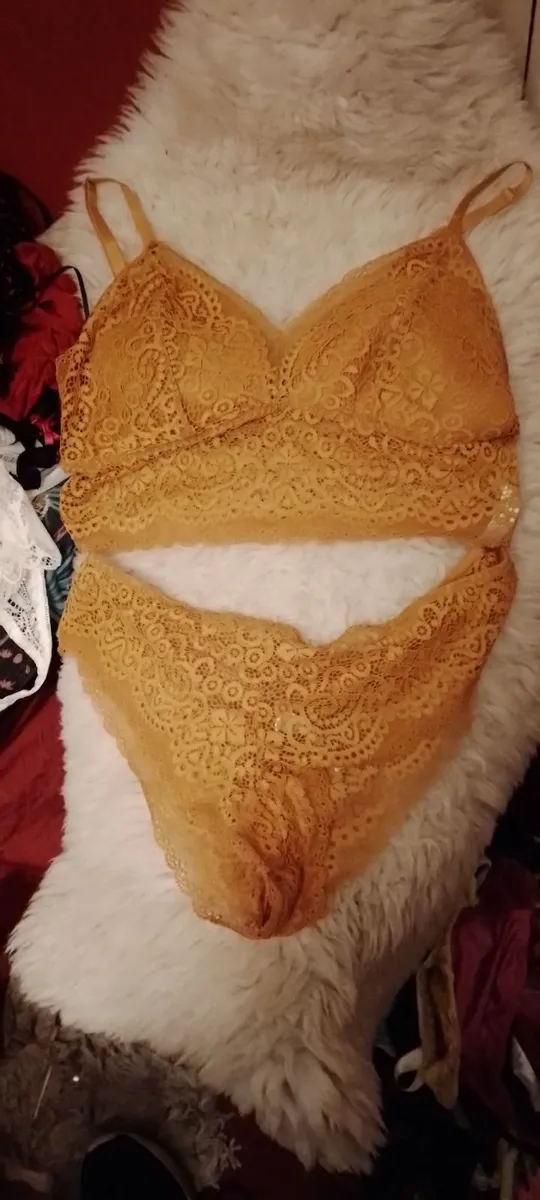 Crossdresser? Lingerie..leatherlook etc - Image 3