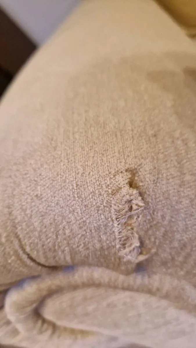 Couch two seater Parker knoll - Image 2