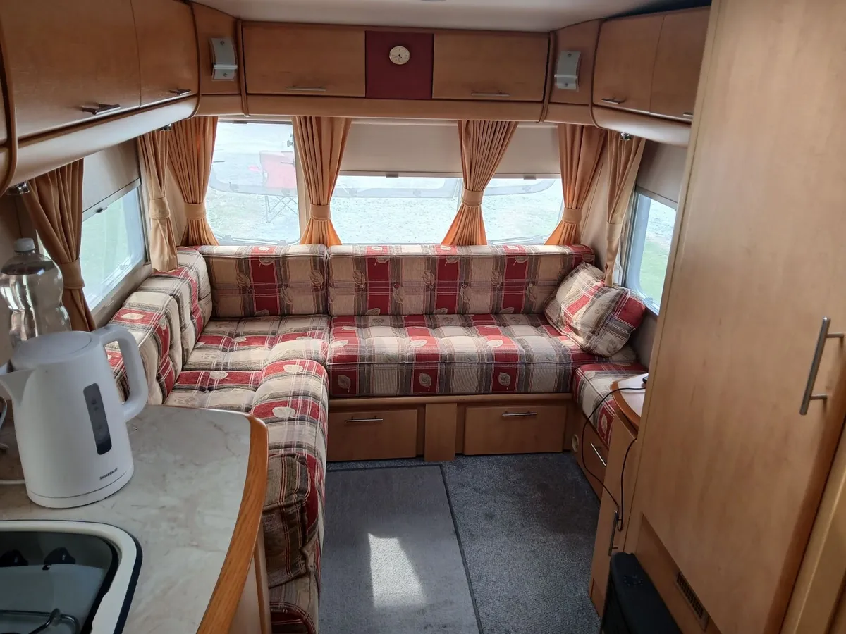 Stunning  bailey pageant provence 5 like new - Image 4