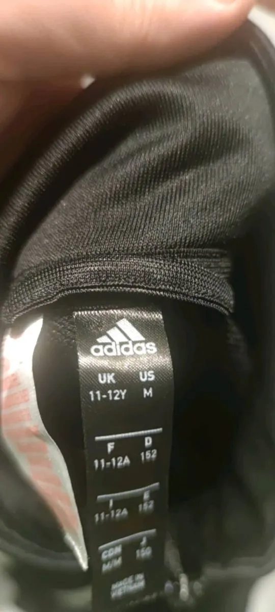Adidas top 11-12 y.o. - Image 2