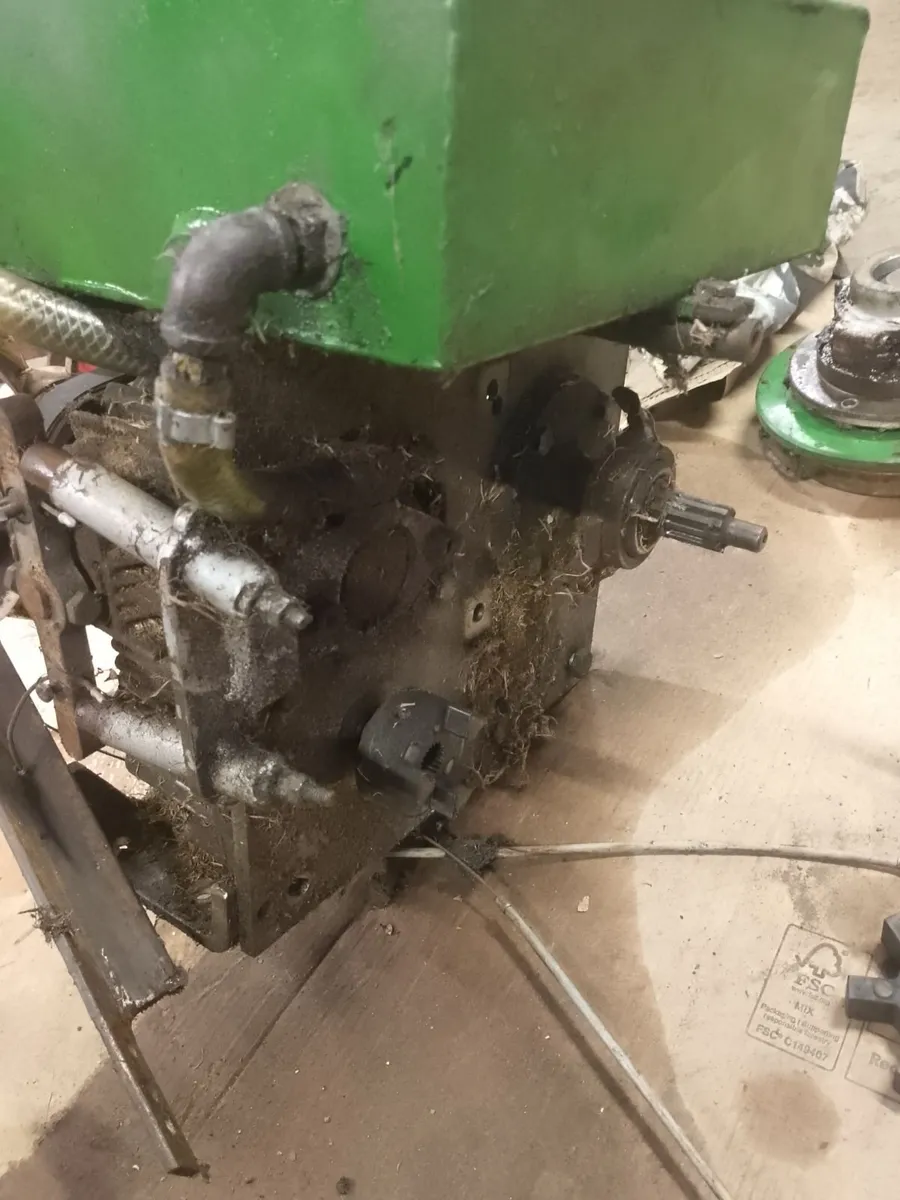 Forward reverse gearbox - Image 4