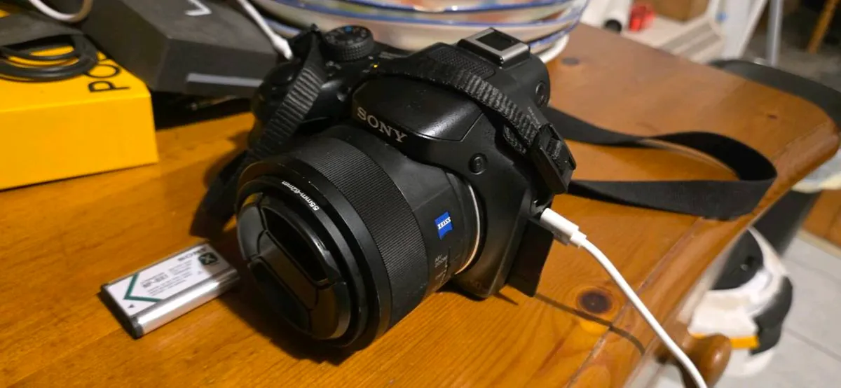 Sony rx 400 v - Image 1