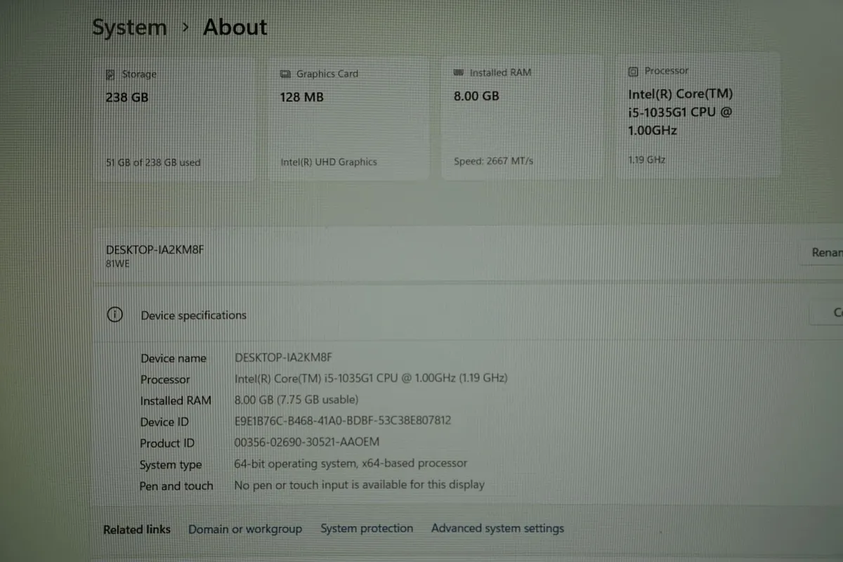 Lenovo IdeaPad 3 15.6" Laptop | i5-1035G1 | 8GB - Image 2