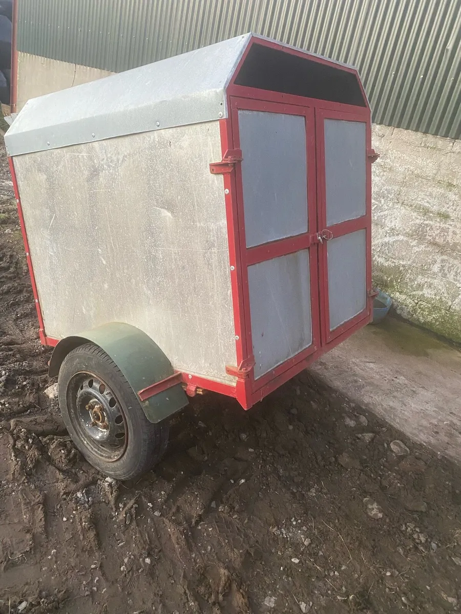 Dog trailer - Image 1