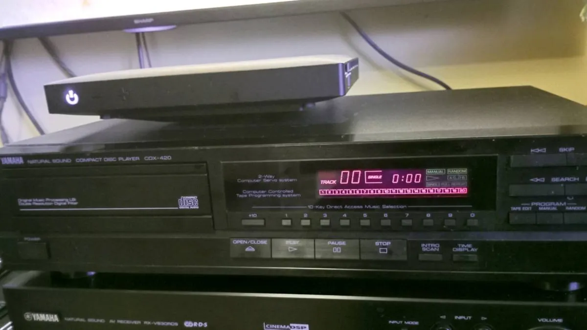 Yamaha CD player - Image 1