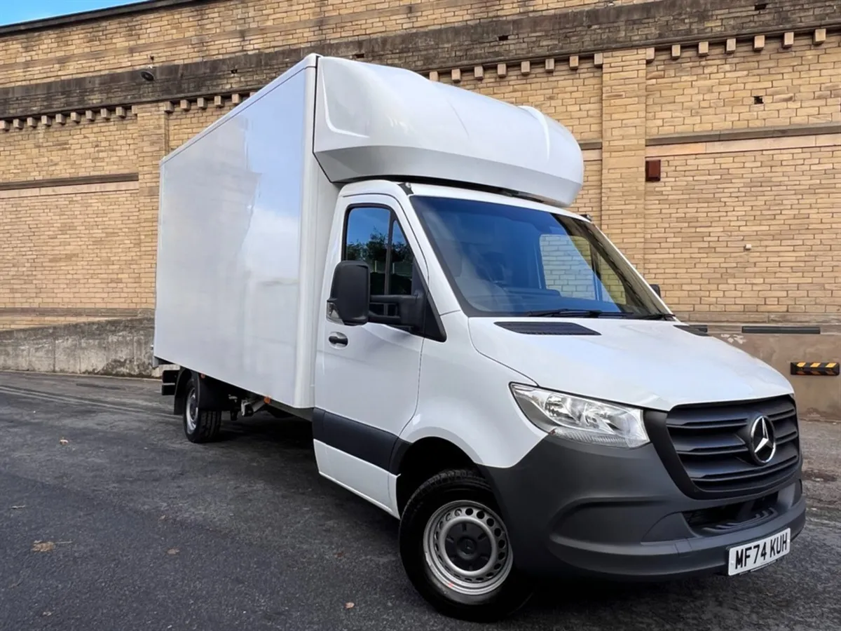 2024 Mercedes-Benz Sprinter Luton Box Van - Image 1
