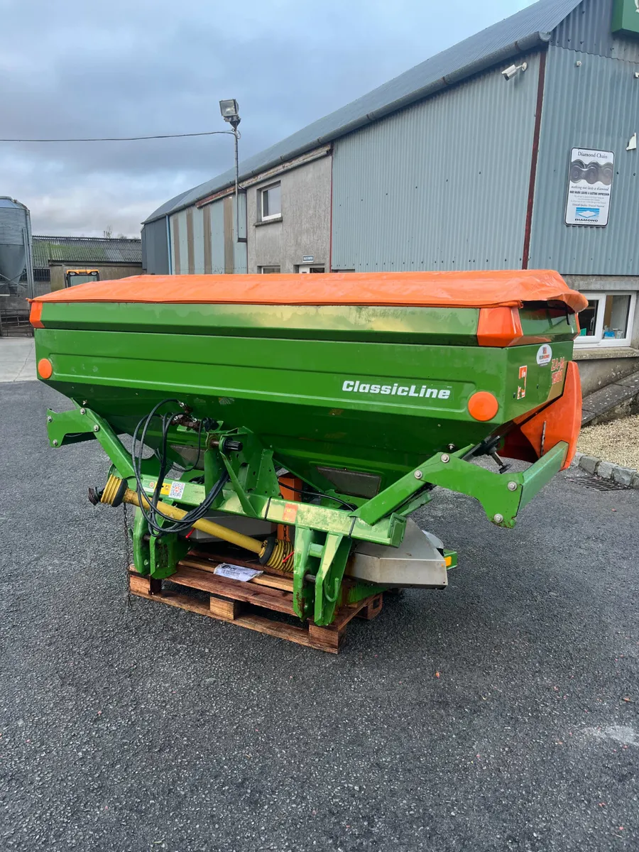 AMAZONE ZAM 1501 Spreader - Image 1