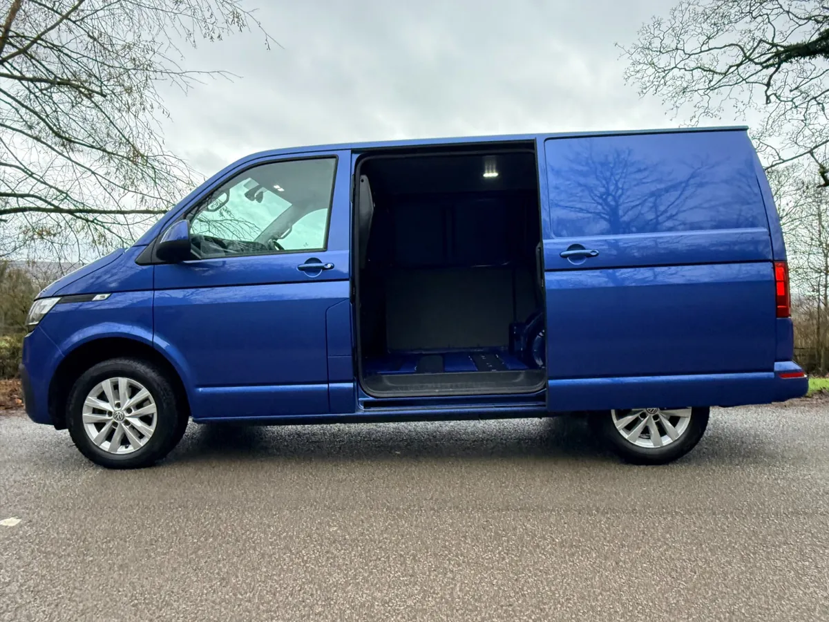 2024 Volkswagen Transporter Panel Van - Image 1