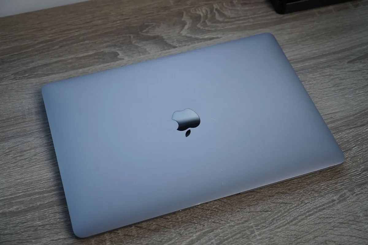 MacBook Air 13" M1 | 2020 | 8GB | 256GB | 94% Batt - Image 4