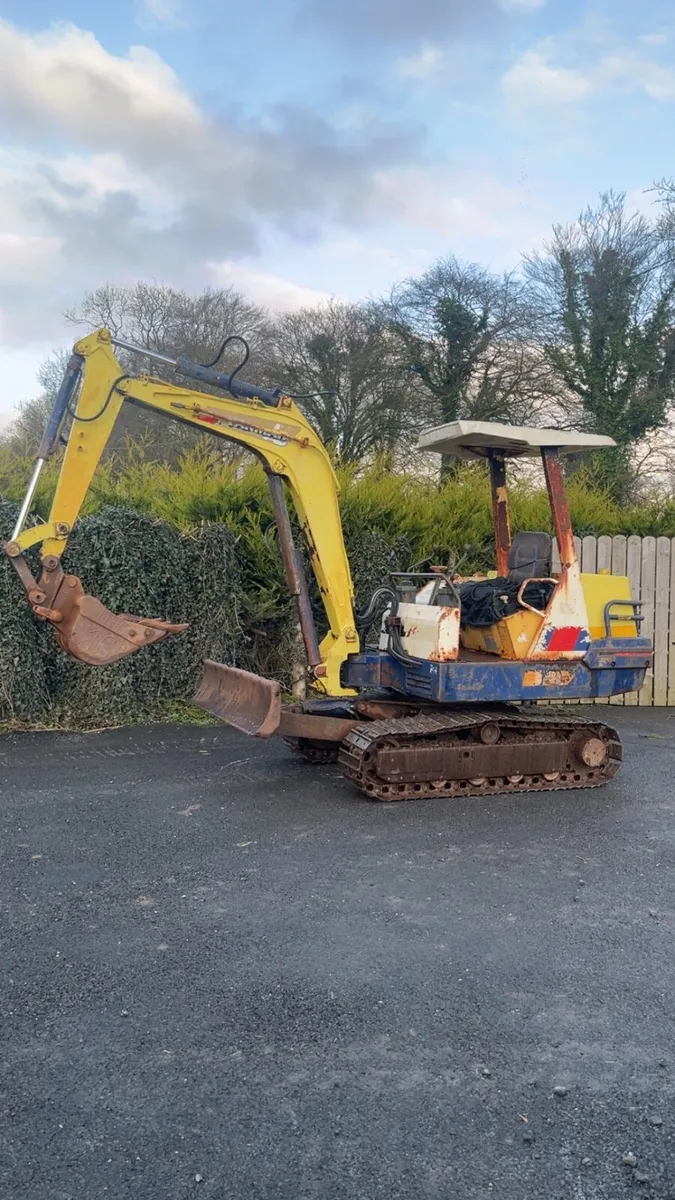 YANMAR 3ton mini digger - Image 3